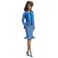 Куклы - Кукла Barbie, коллекционная в голубом костюме Barbie (DGW57)