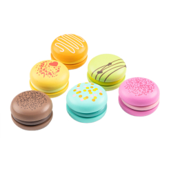 Детские кухни и бытовая техника - Игровой набор New classic toys Пирожное Macarons (10624)