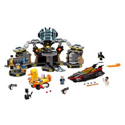 Конструктори LEGO - Проникнення в печеру Бетмена (70909)