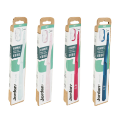 Косметика - Зубная щетка Jordan Change Green Soft 4-head в ассортименте (7046110060636)