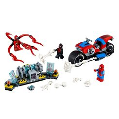 Уцененные игрушки - Уценка! Конструктор LEGO Marvel Super Heroes Спасательная операция на мотоциклах (76113)