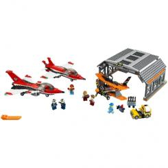 Конструкторы LEGO - Конструктор Авиашоу в аэропорту LEGO City (60103)