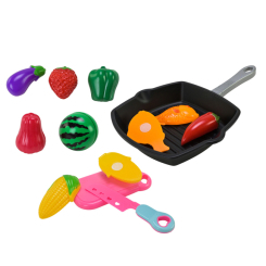 Детские кухни и бытовая техника - Игровой набор Країна Іграшок Посуда (SC-7)