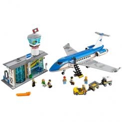 Конструктори LEGO - Конструктор Пасажирський термінал в аеропорту LEGO City (60104)