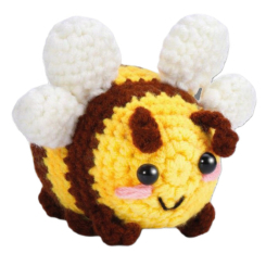 Набори для творчості - Набір для в'язання іграшки гачком Brushme Бджілка (NBV10) Набори для творчості - Набір для в'язання іграшки гачком Brushme Бджілка (NBV10)