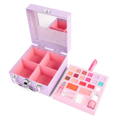 Косметика - Набор косметики Creat It! В сиреневом кейсе на замочке (884506)