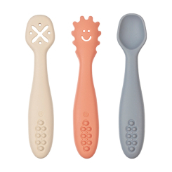 Детская посуда и аксессуары - Тренировочные силиконовые ложечки Bebe Confort Under the baobab 3 шт (3105209990)