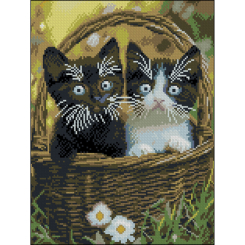 Мозаїка - Алмазна картина Strateg Кошенята у кошику 30 х 40 см (FZ3040-06)