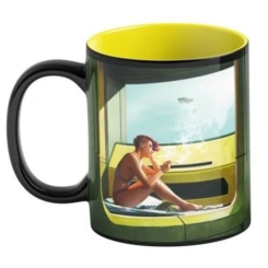 Чашки, склянки - Термочутлива чашка GoodLoot Game Art Chronicles Cyberpunk 2077 V and Edward Hopper (5908305247647)