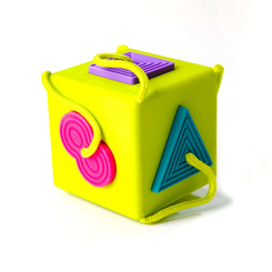 Развивающие игрушки - Сортер Fat Brain toys Oombee Cube (F120ML)