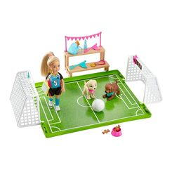 Куклы - Кукольный набор Barbie Футбольная команда Челси (GHK37)
