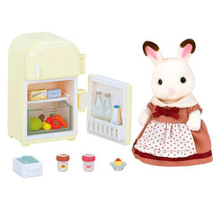 Фигурки животных - Набор Мама Шоколадного Кролика у холодильника Sylvanian Families (2202)