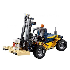Конструкторы LEGO - Конструктор LEGO Technic Тяжелый вилочный погрузчик (42079)