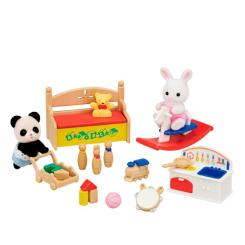 Фигурки животных - Игровой набор Sylvanian Families Детская игровая комната с пандой и кроликом (5709)