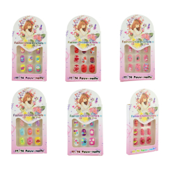 Косметика - Накладные ногти Країна Іграшок в ассортименте (CN-0129)