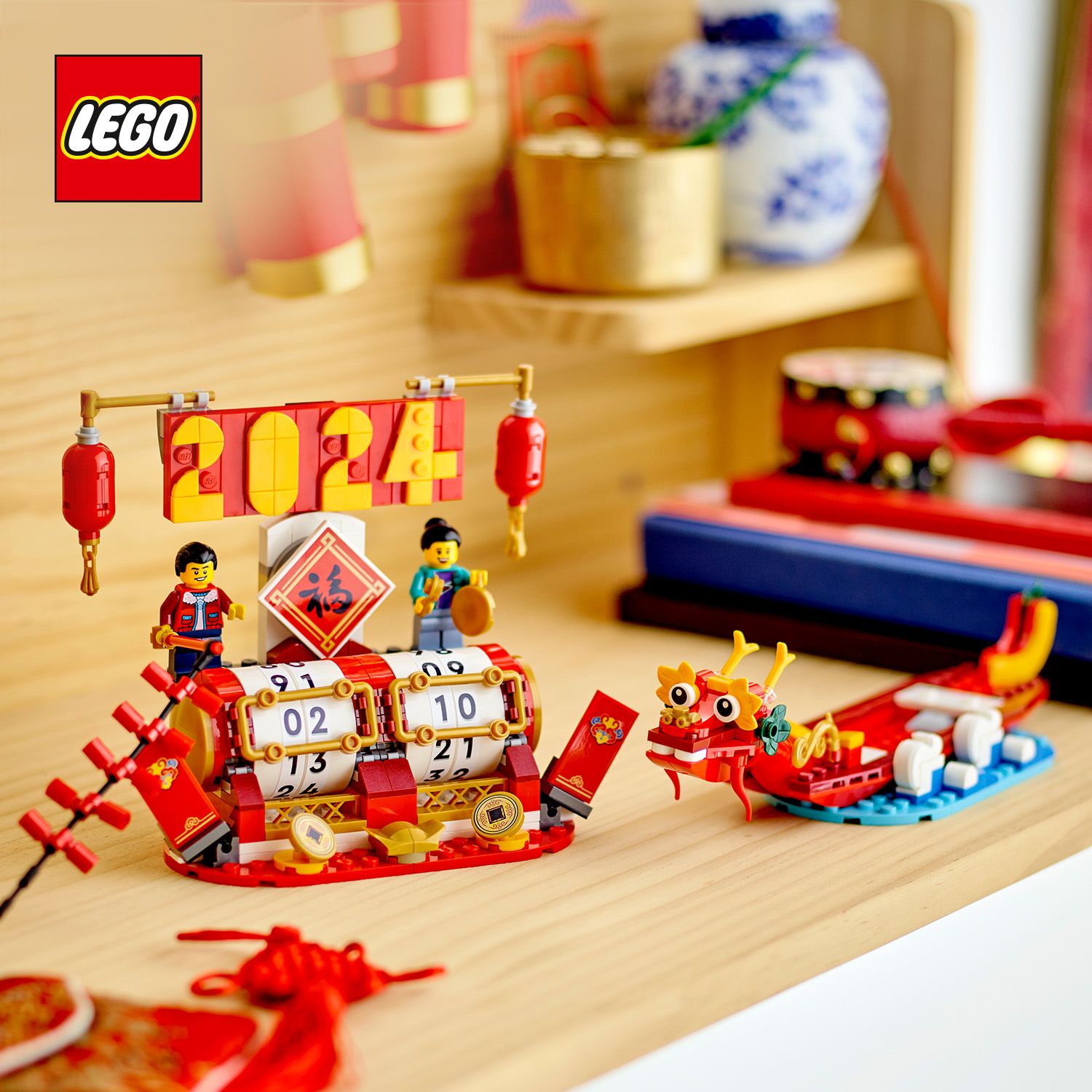 Встречайте праздники с Праздничным календарем LEGO®