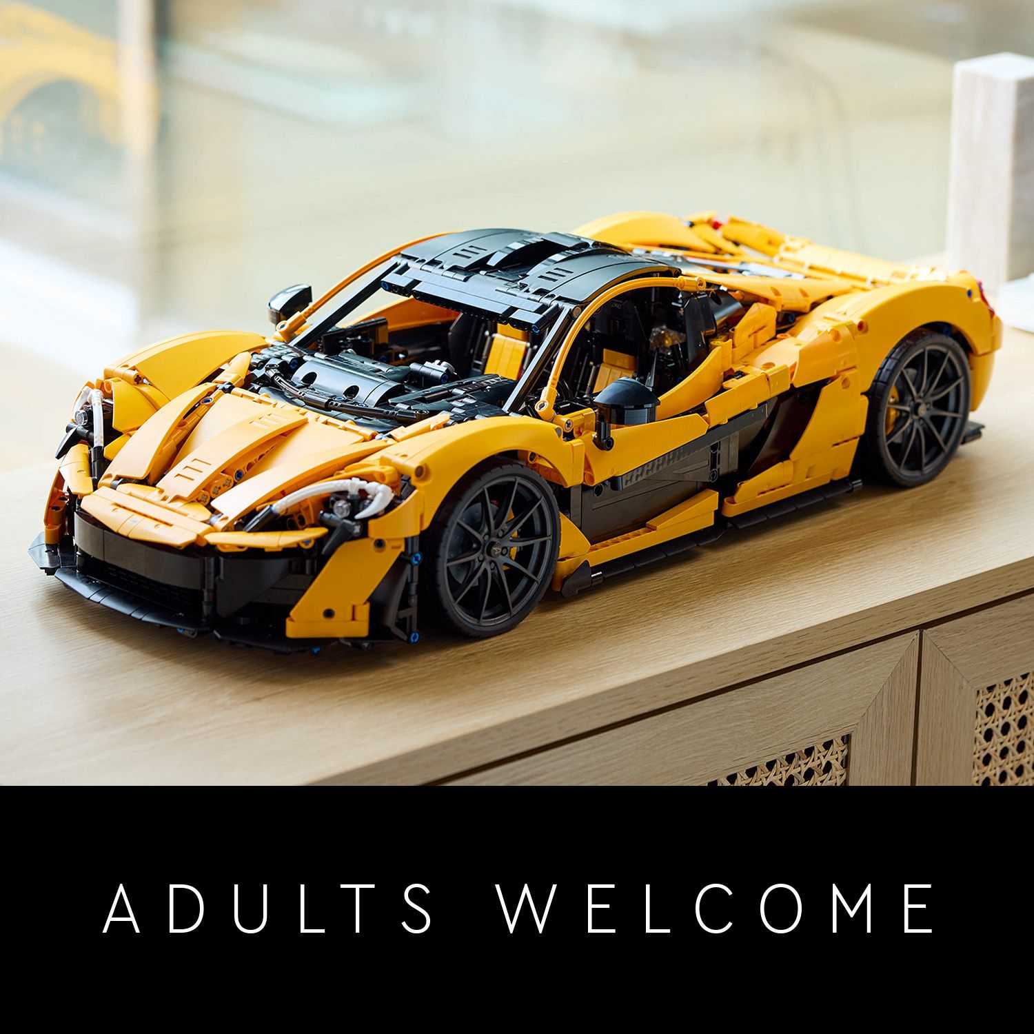 Автомобиль LEGO® для фанатов McLaren