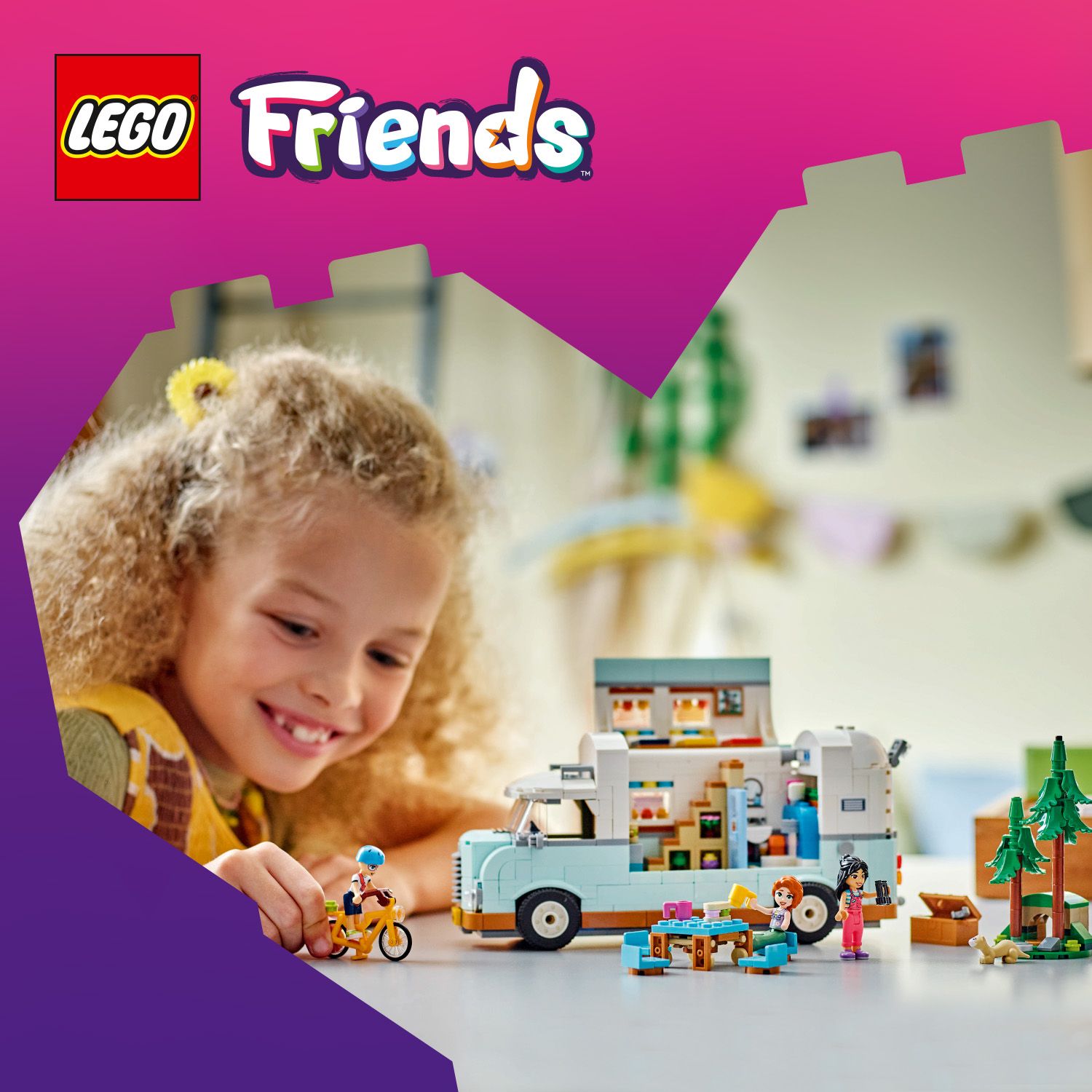Цікавий набір для кемпінгу з персонажами LEGO® Friends