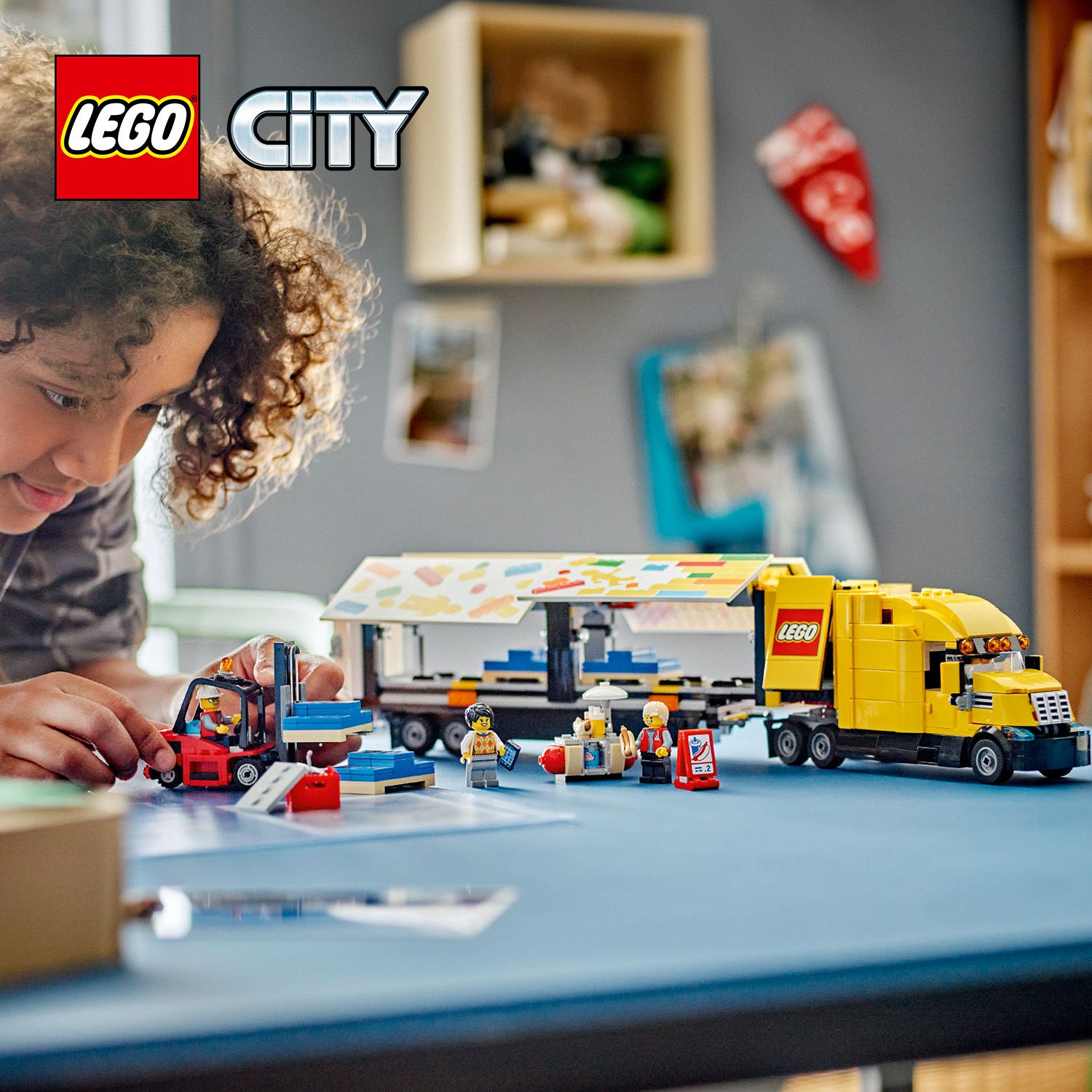 Ідеальна іграшкова вантажівка для фанів LEGO®!