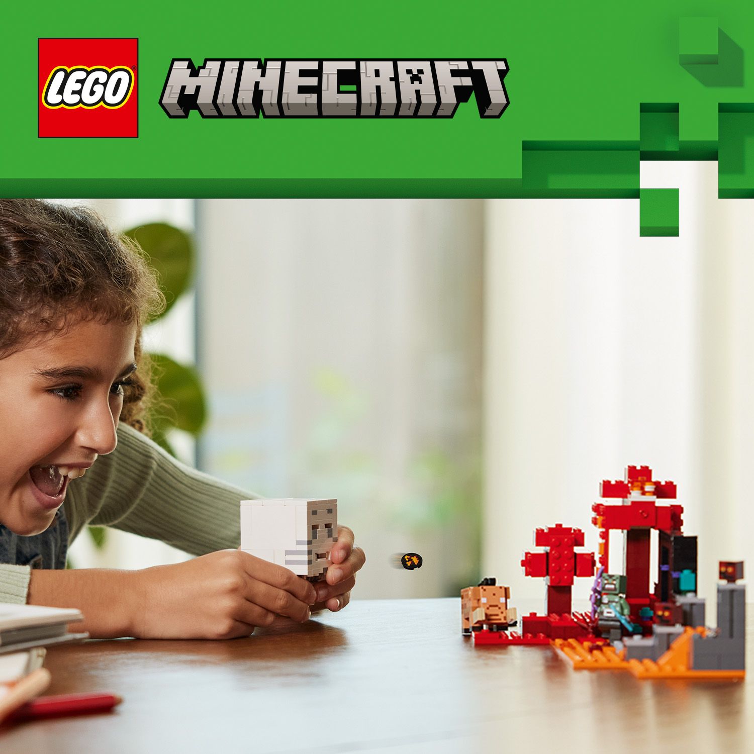 Игрушка с порталом в Нижний мир LEGO® Minecraft® 