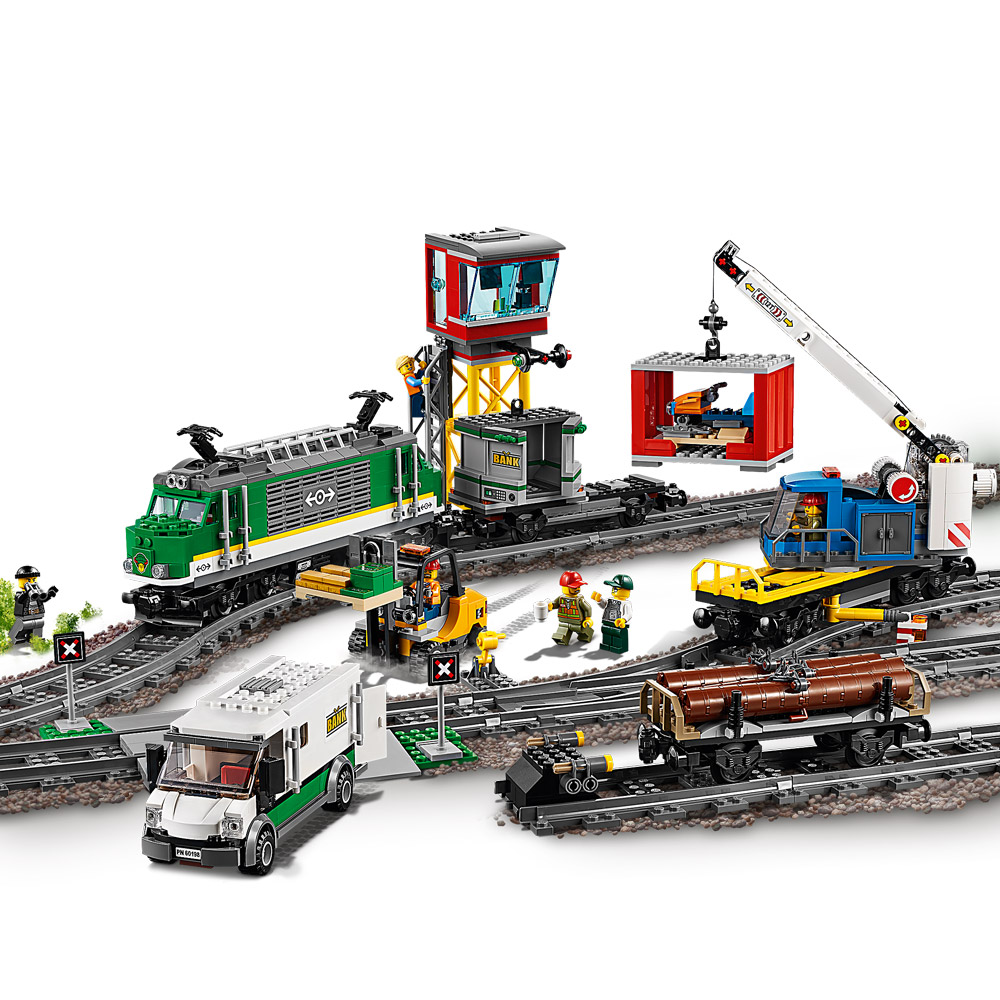 Создайте свое собственное приключение в поезде LEGO® City!