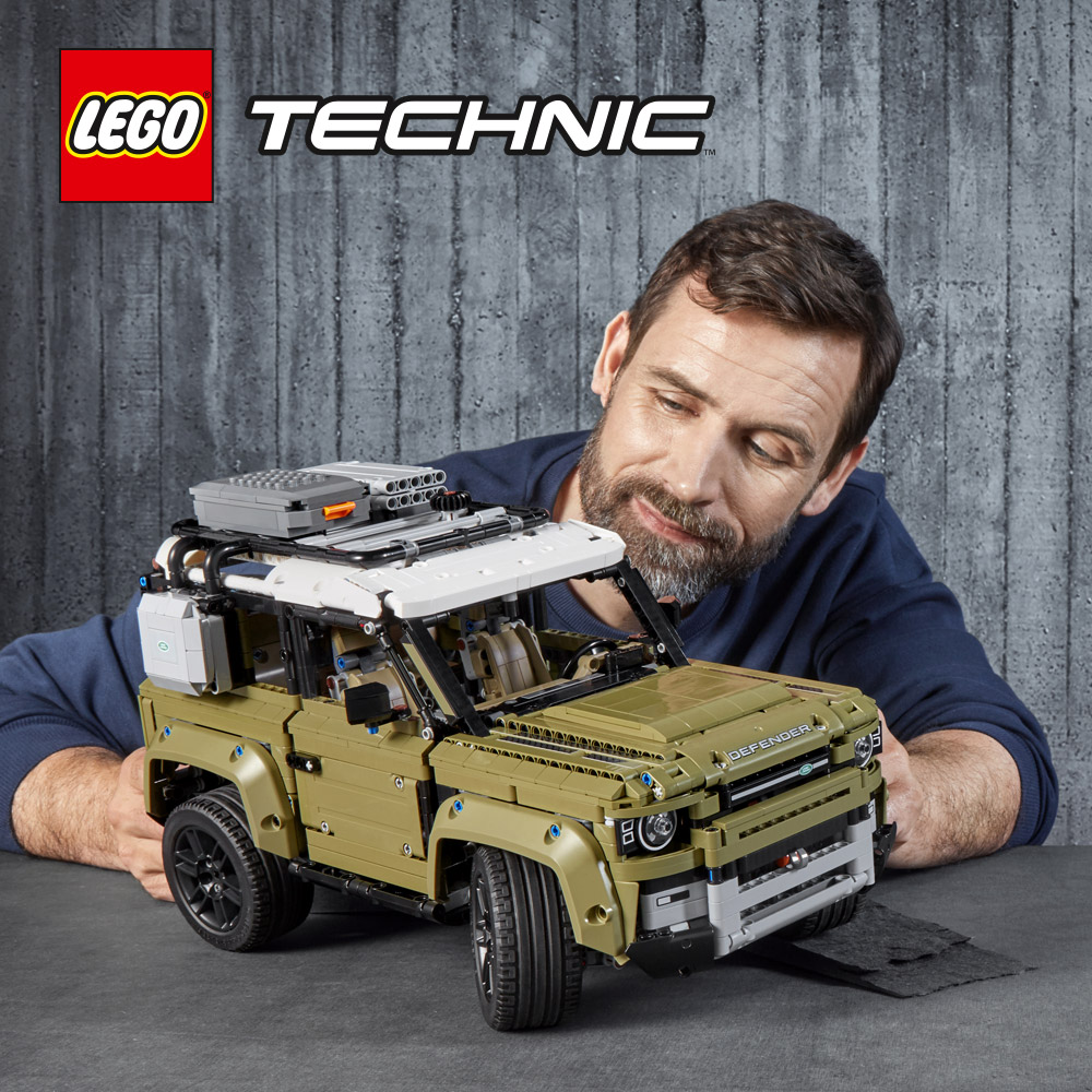 Модель Land Rover Defender LEGO® премиум-класса