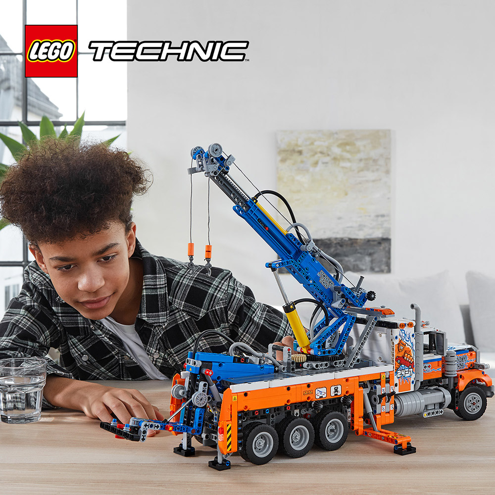 Зберіть вантажний евакуатор LEGO® Technic