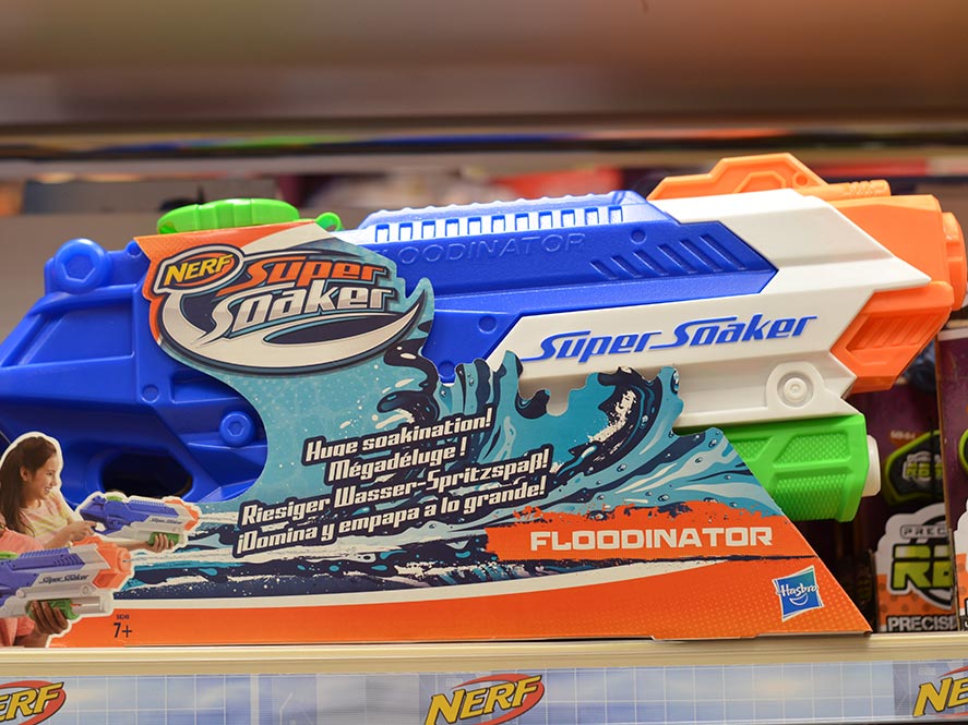 https://bi.ua/ukr/product/vodnyy-blaster-hasbro-nerf-super-soaker-fludinator-b8248.html