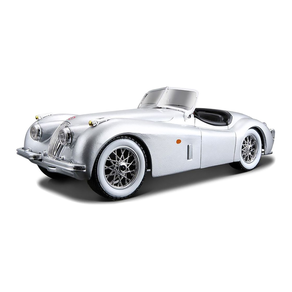

Автомодель Bburago Jaguar XK 120 1951 серебристая(18-22018 silver)