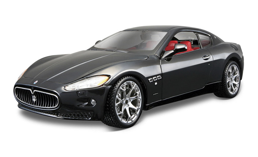 

Автомодель Bburago Maserati Grantourismo 2008 чорний 1:24 (18-22107 black)