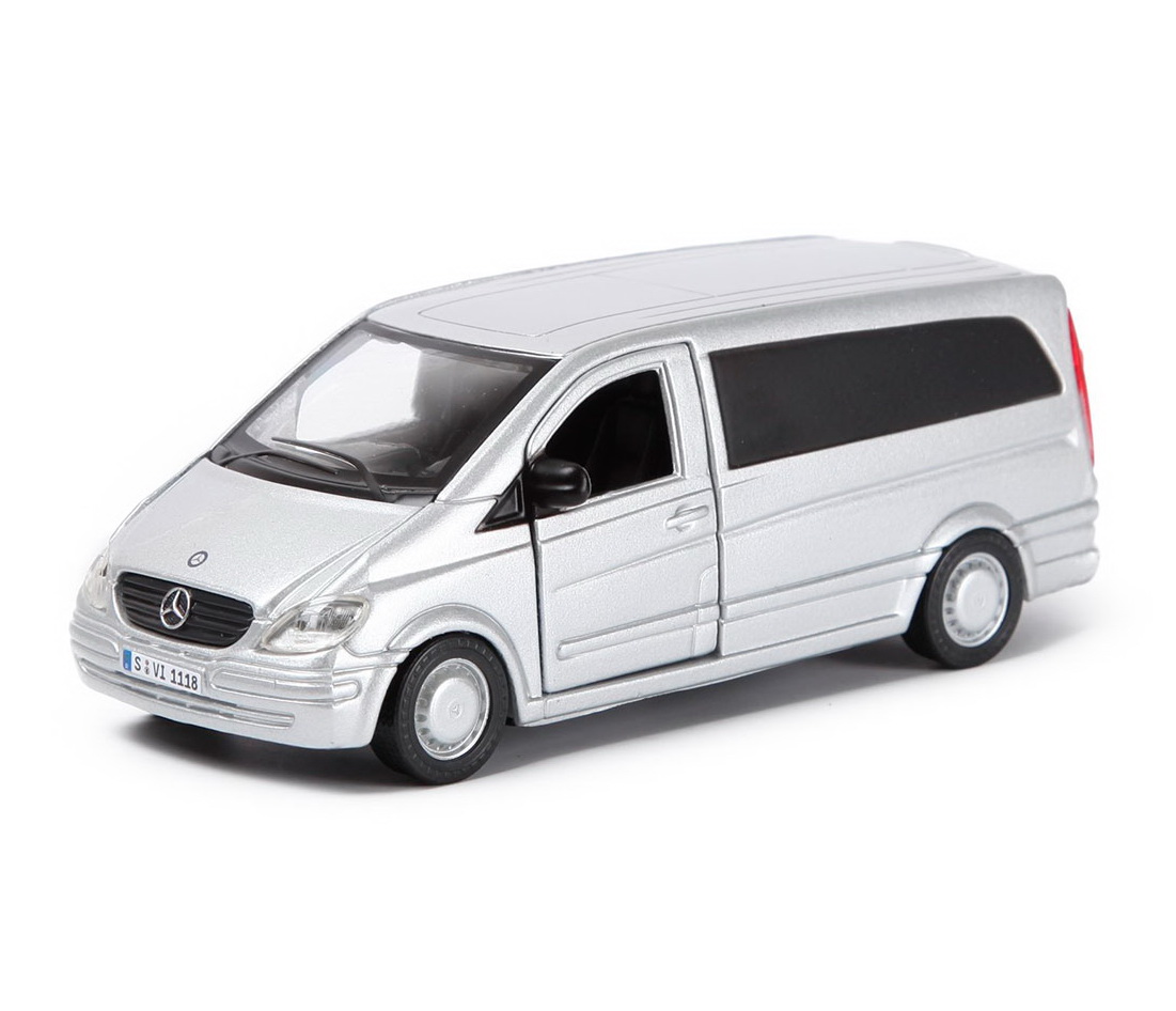 

Автомодель Bburago Mercedes-Benz Vito сріблястий 1:32 (18-43028 silver)
