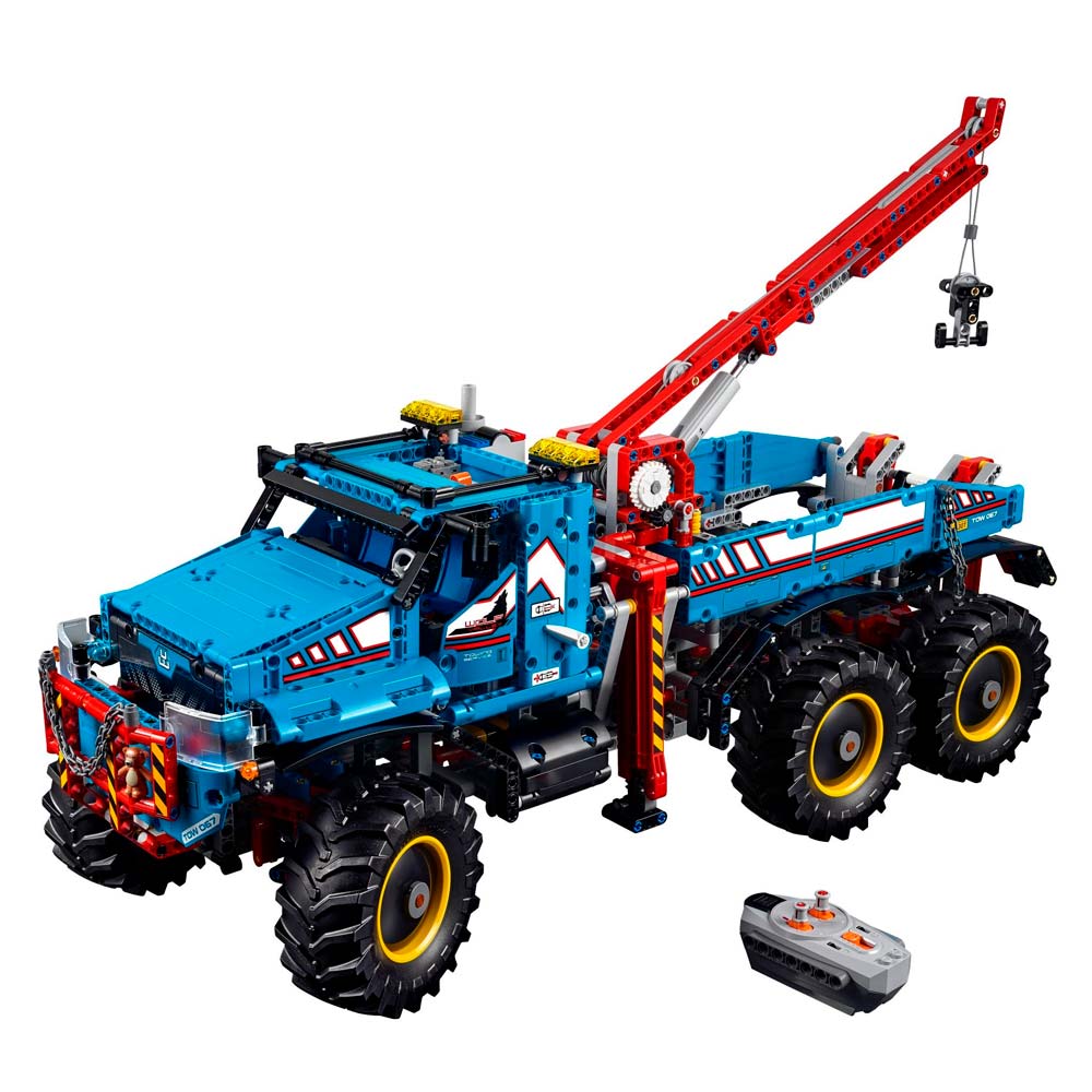 

Конструктор LEGO Technic Полноприводный шестиколесный тягач (42070)