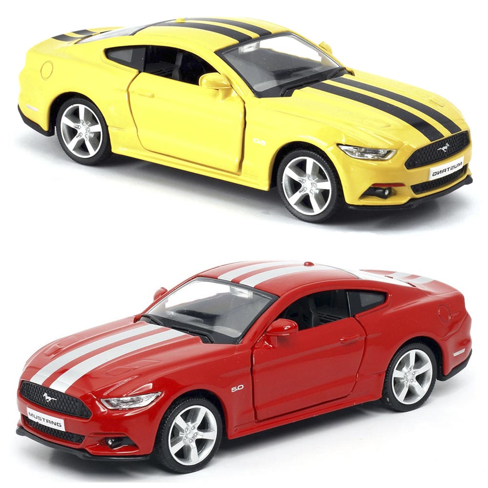 Акція на Машинка Uni-Fortune Ford Mustang 2015 зі смугами 1:32 асортимент (554029C) від Будинок іграшок