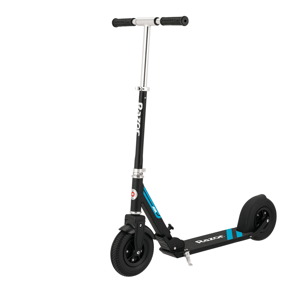 

Самокат Razor A5 air Чорний 23L MC2 (13073005)