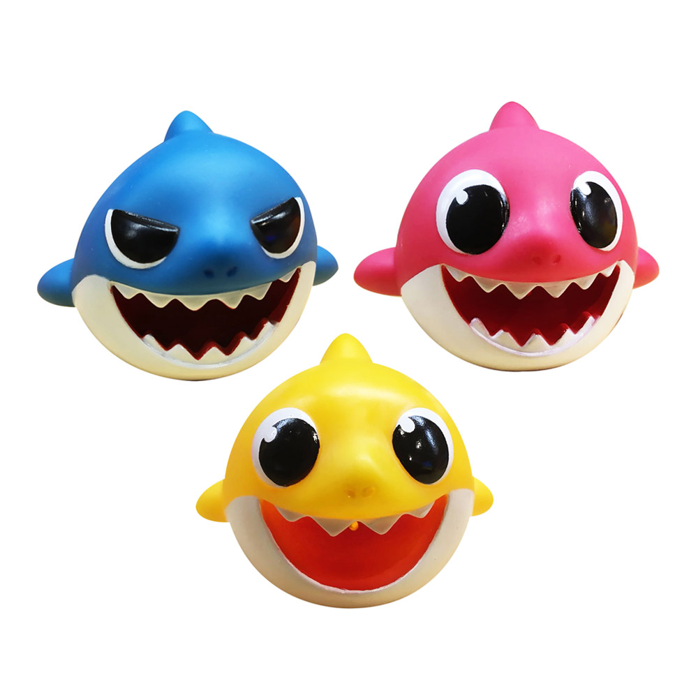 

Набор брызгалок Baby Shark Веселая семья (SFBT-1100)