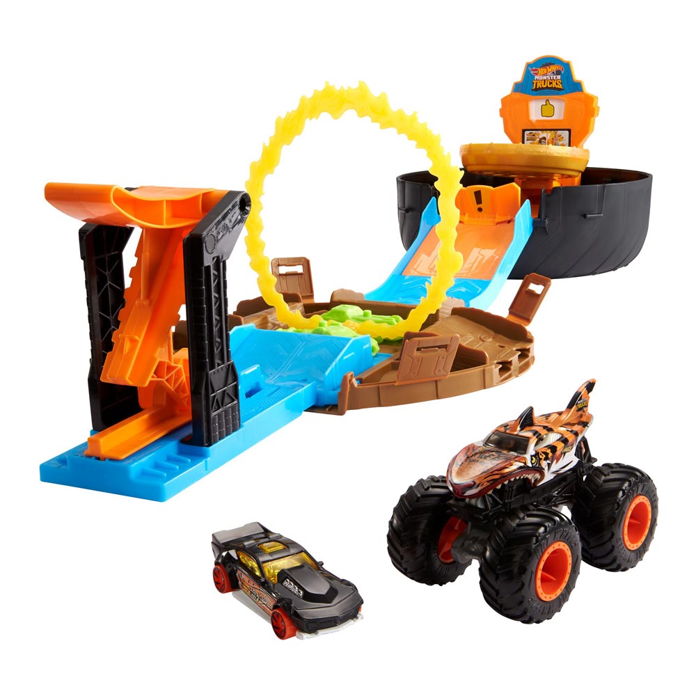 

Набор Hot Wheels Monster trucks Трюки в шине (GVK48)