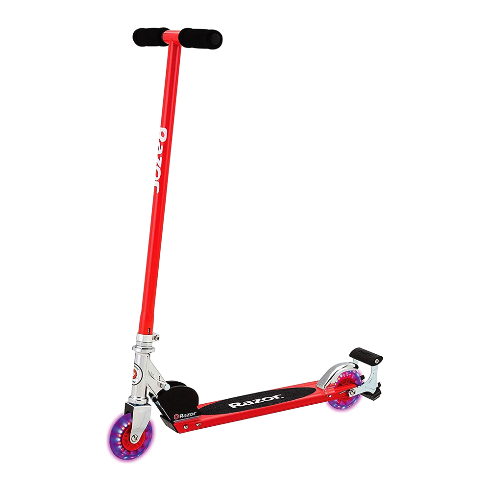 

Самокат Razor S Spark sport красный с подсветкой и генератором искр (631100)