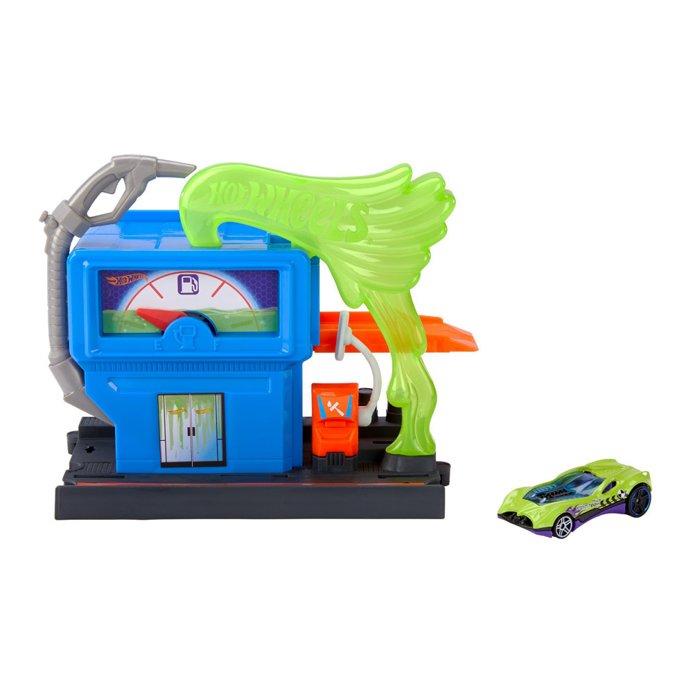 

Набор Hot Wheels Необычайные приключения в городе Заправка с токсичным топливом (FRH28/GYP37)