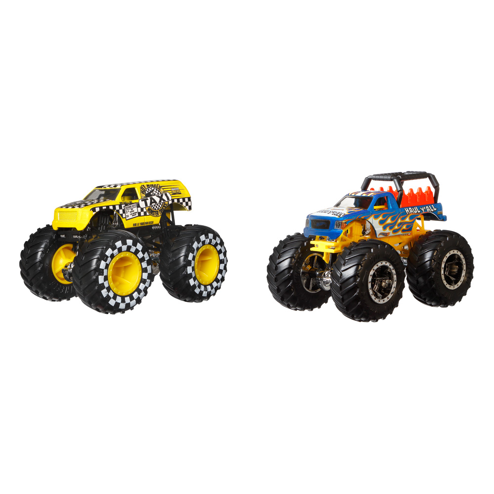 Акція на Ігровий набір Hot Wheels Monster Trucks Haul Y'all vs Taxi (FYJ64/HLT67) від Будинок іграшок