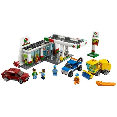Конструктори LEGO - Конструктор Станція техобслуговування LEGO City (60132)