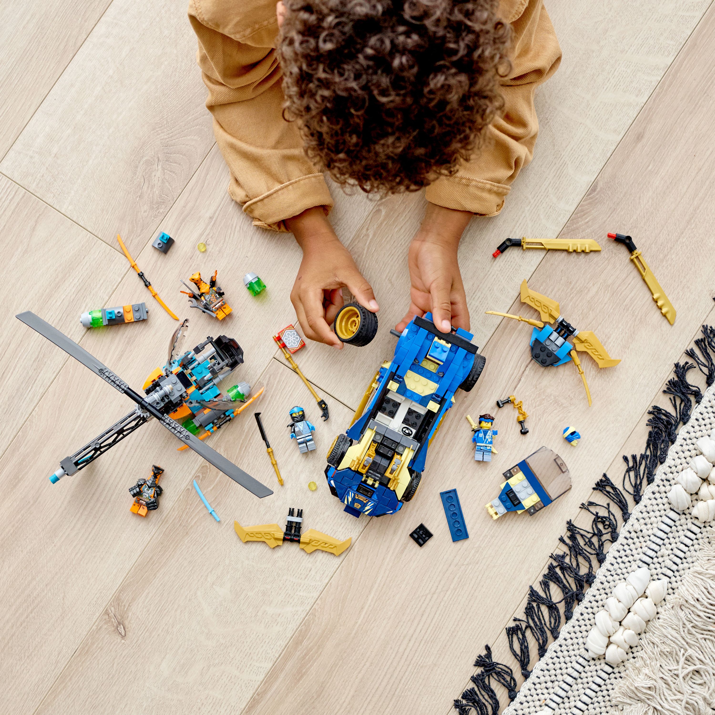 k Конструктор LEGO NINJAGO Гоночний автомобіль Джея та Нії EVO
