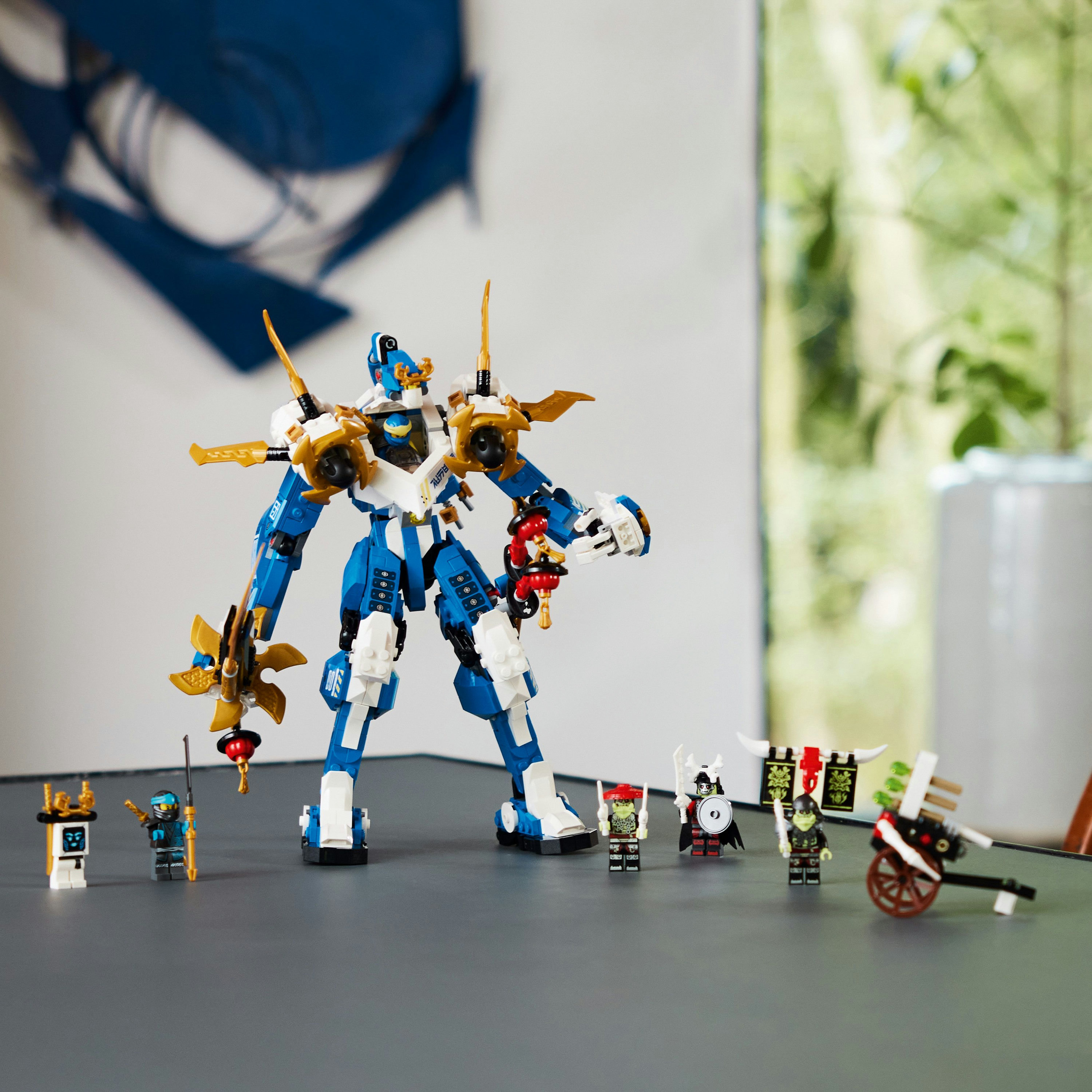 Конструктор LEGO NINJAGO Робот-титан Джея (71785) купить в Киеве