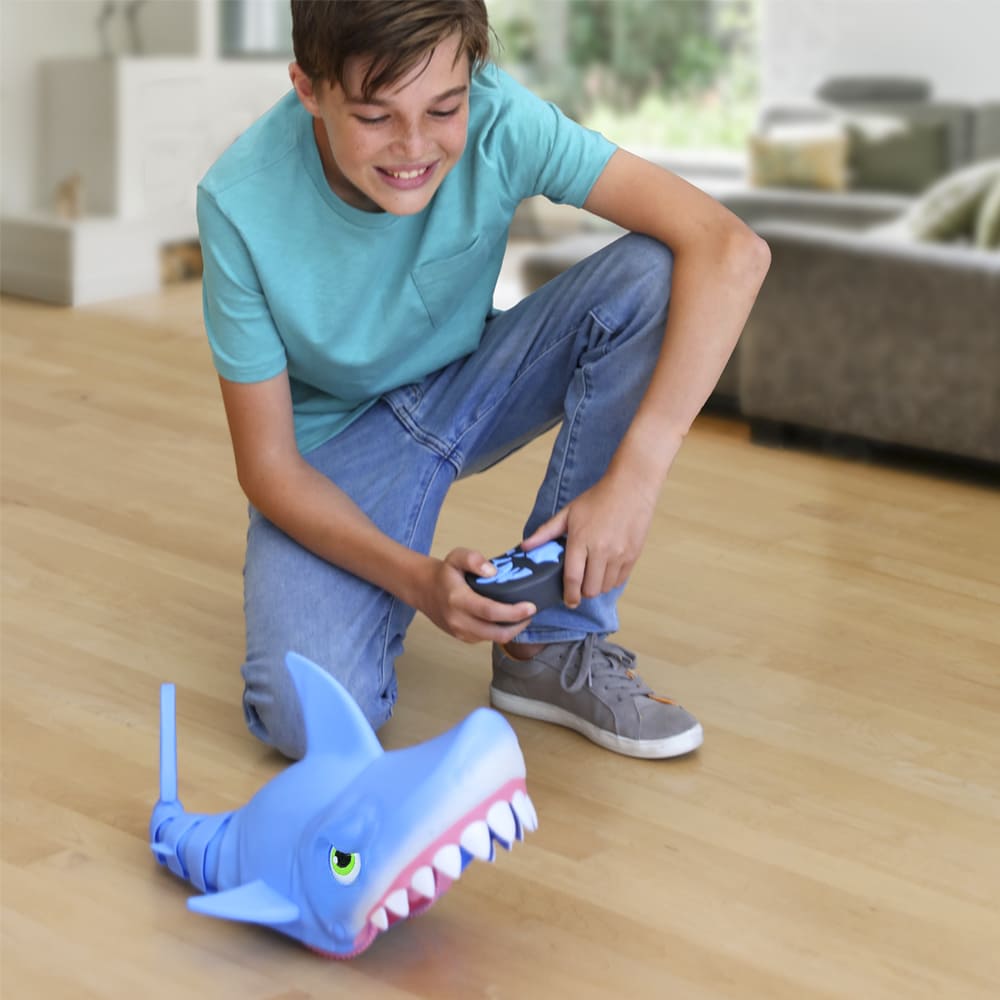 Игрушка на радиоуправлении Mega Chomp Акула (18493) купить в Киеве