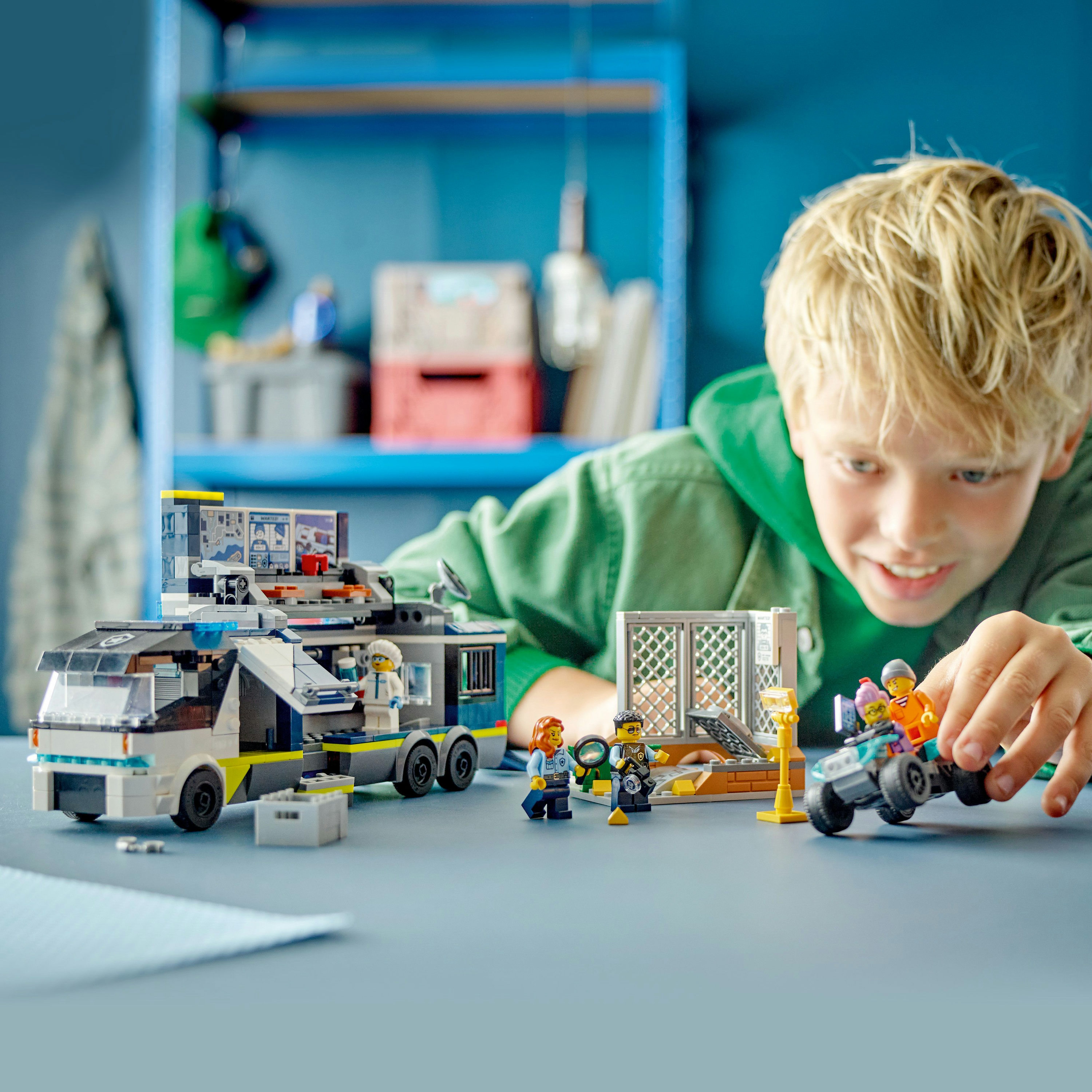 Конструктор LEGO City Передвижная полицейская криминалистическая