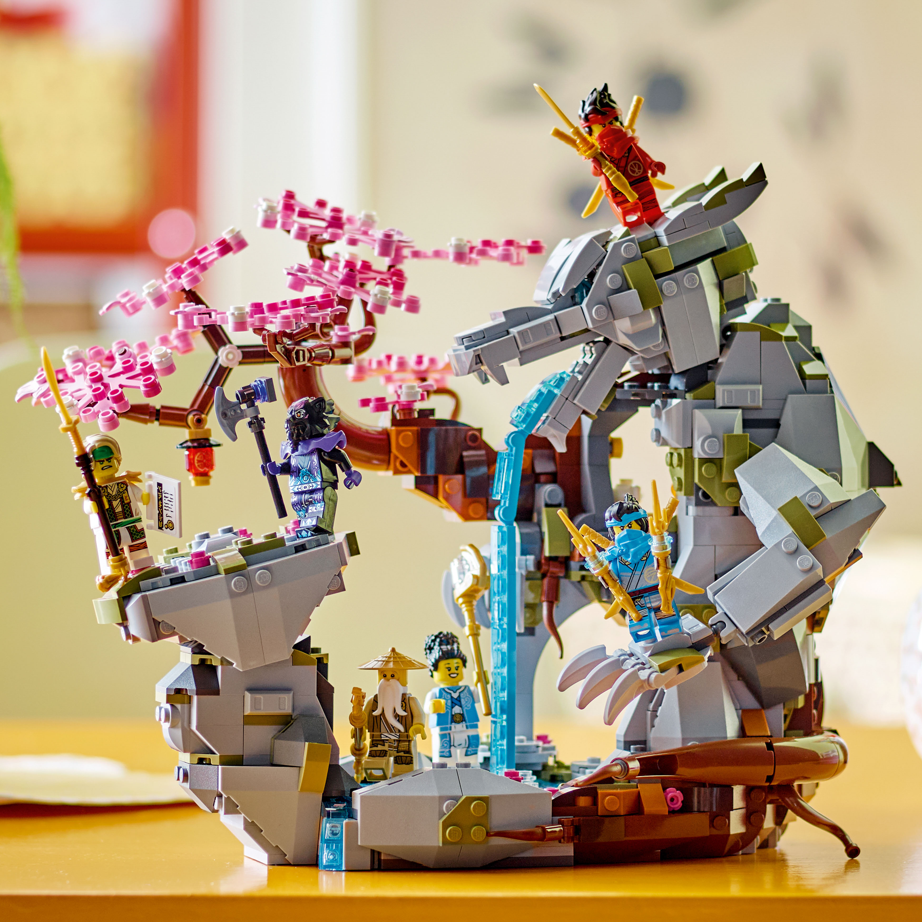Конструктор LEGO NINJAGO Храм камня дракона (71819) купить в Киеве