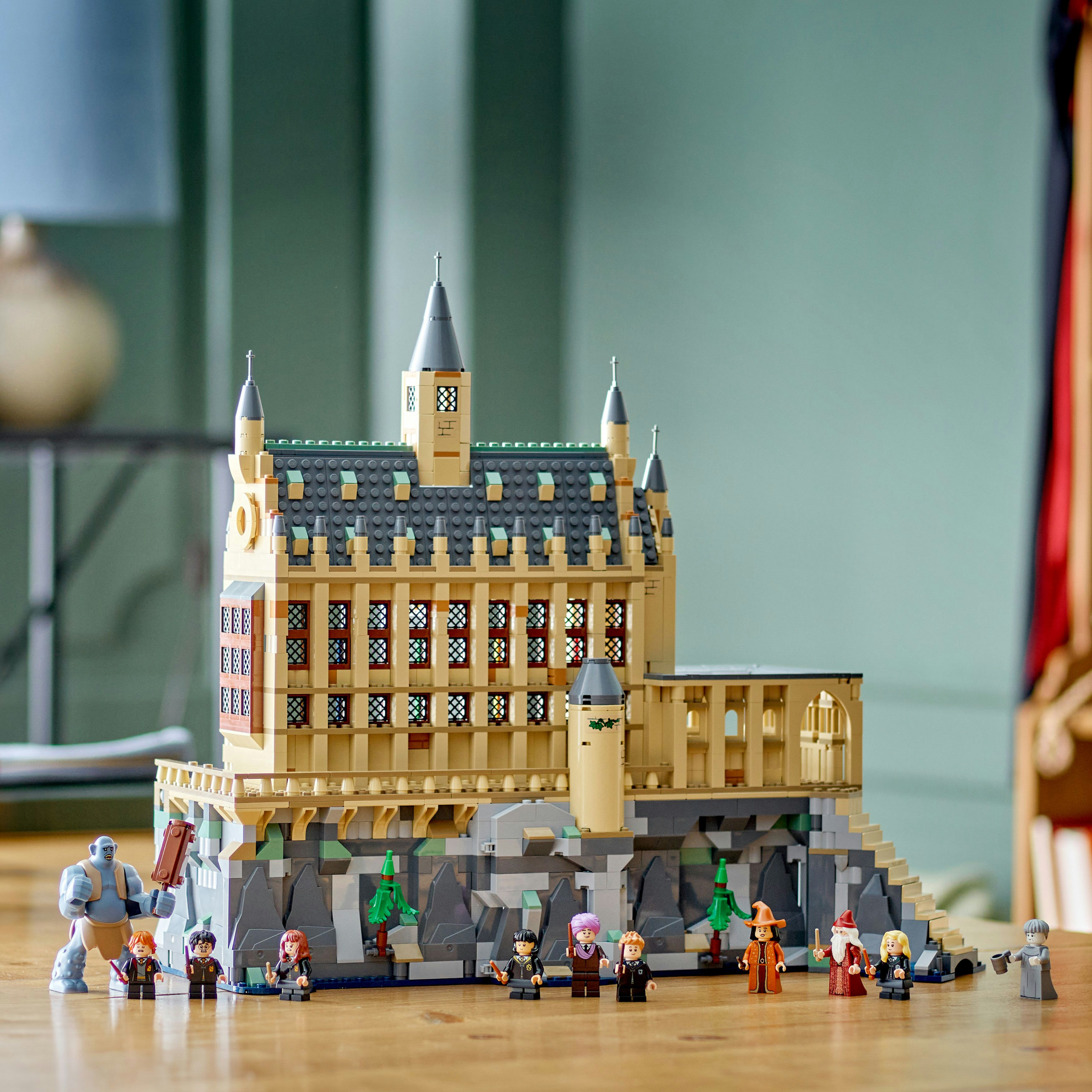 Конструктор LEGO Harry Potter Замок Хогвартс: Большой зал (76435