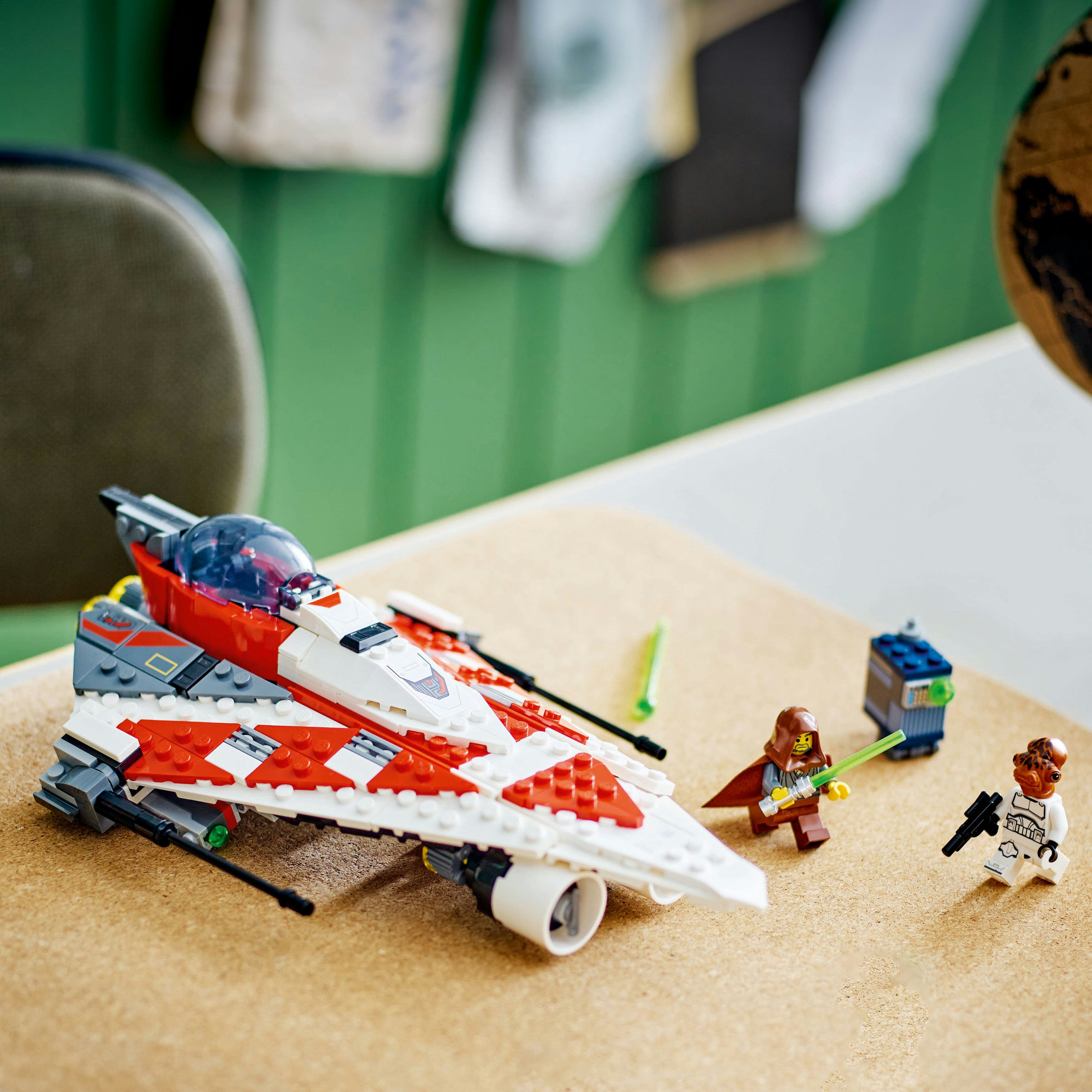 るページ Конструктор LEGO Star Wars Винищувач джедая Боба (75388) купити в