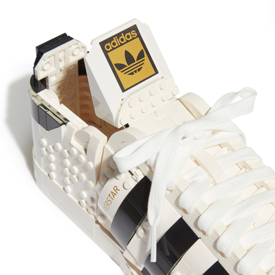 Конструктори LEGO - Конструктор LEGO Creator Кросівки adidas Originals Superstar (10282)#5