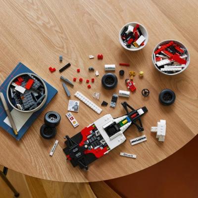 Конструктори LEGO - Конструктор LEGO Icons McLaren MP4/4 і Айртон Сенна (10330)#4