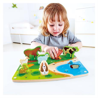 Розвивальні іграшки - Рамка-вкладиш Hape Звірята на фермі (E1454)#4